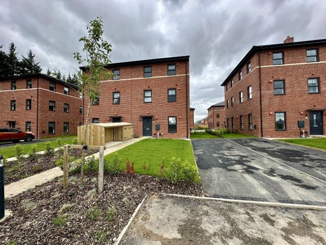Apartment for rent in Austhorpe, West Yorkshire