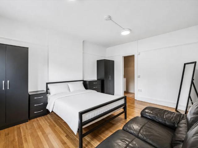 Apartment for rent in London Borough of Ealing, Greater London