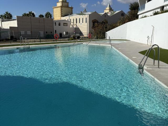Apartamento en alquiler en Urbanización Puerto Estepona (Seghers), Costa del Sol Occidental