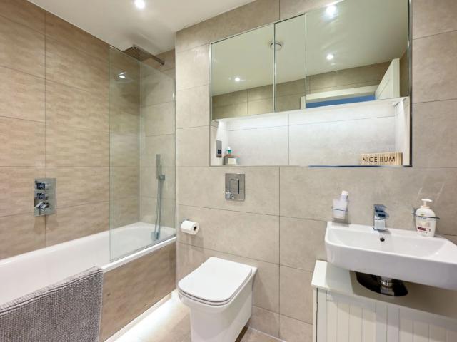 Apartment for rent in Farnborough, Rushmoor