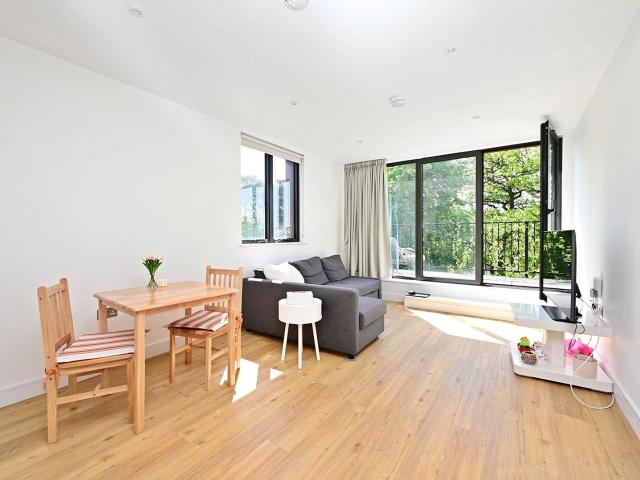 Apartment for rent in Farnborough, Hampshire