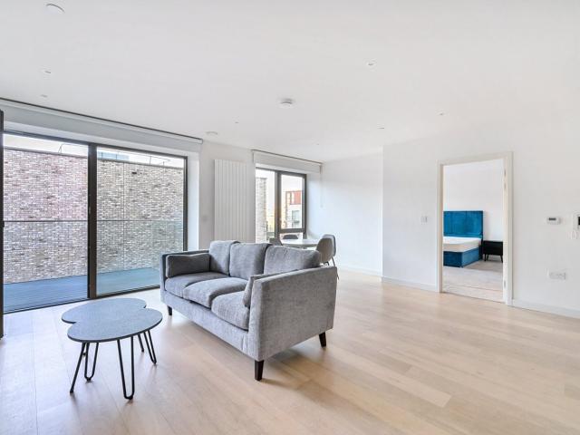 Apartment for rent in Silvertown, Greater London