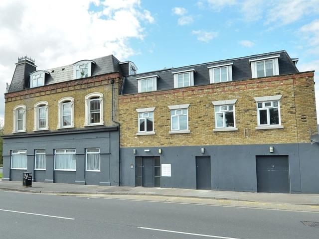 Apartment for rent in London Borough of Newham, Greater London