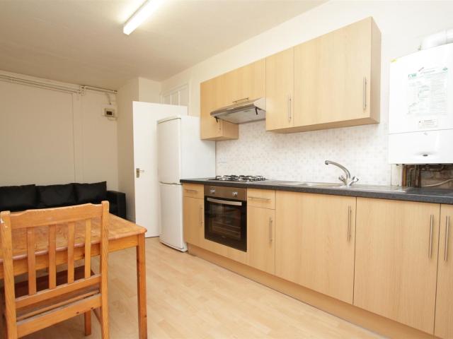 Apartment for rent in Hendon, Greater London