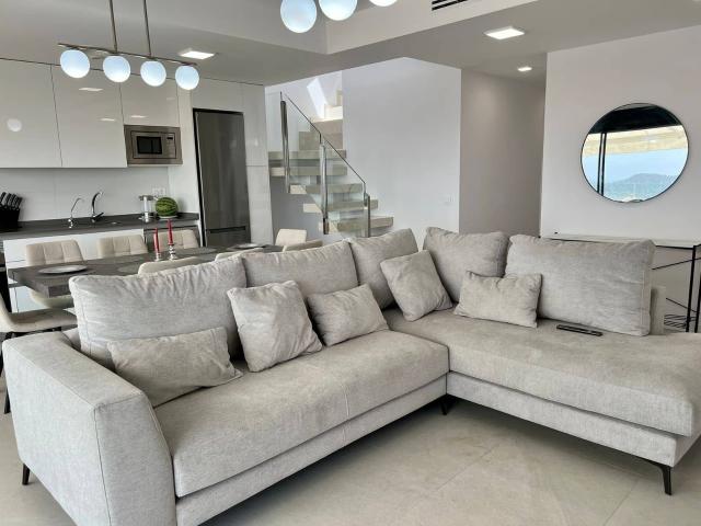 Casa en alquiler en la Marina Baixa, Valencia
