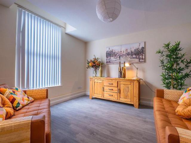 Apartment for rent in Queen's Quarter, Northern Ireland