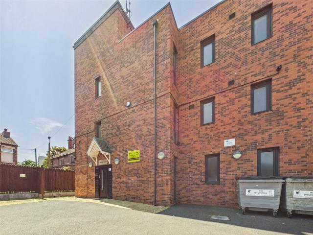 Apartment for rent in Calderstones