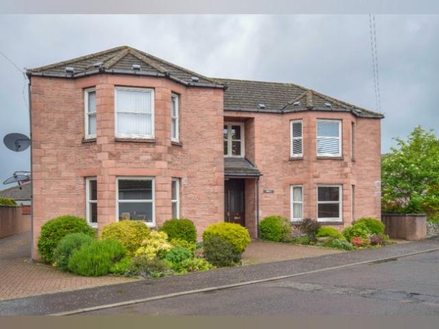 Apartment for rent in Edzell, Scotland