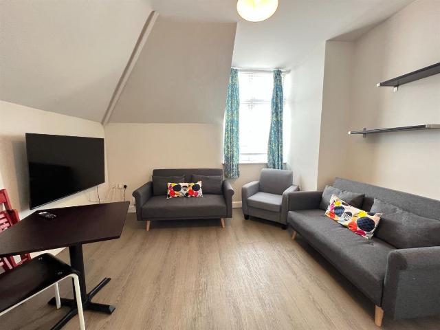 Apartment for rent in Abbey Park, Barton In Fabis