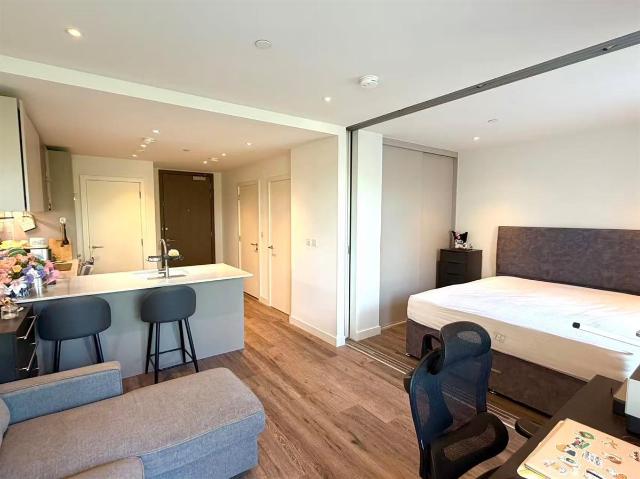 Apartment for rent in Hornsey, Greater London