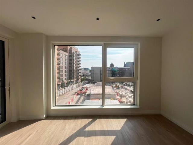 Apartment for rent in Oval, Greater London