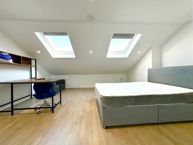 Apartment for rent in Myatt's Fields, Greater London