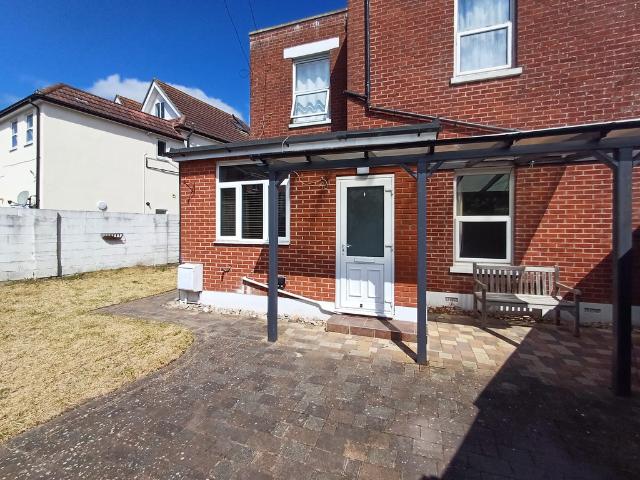 Apartment for rent in Boscombe, Bournemouth