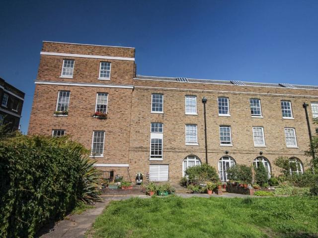 Apartment for rent in London Borough of Lewisham, Greater London