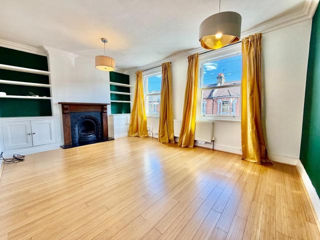 Apartment for rent in London Borough of Lewisham, Greater London