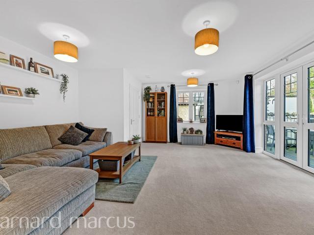 Apartment for rent in London Borough of Croydon, Purley