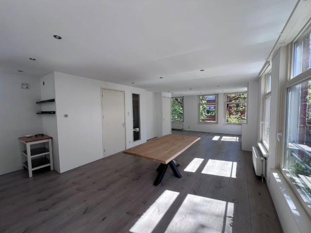 Appartement te huur in Zuid, Amsterdam