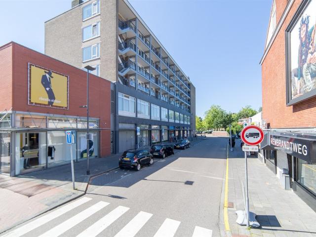 Appartement te huur in Stadshart, Amstelveen