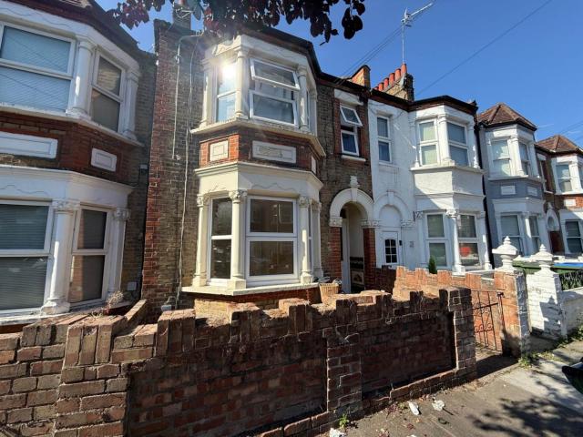 Apartment for rent in Abbey Wood, Greater London