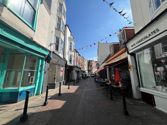 Apartment for rent in Old Town, Guestling Green