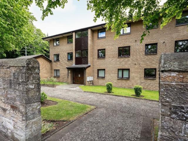 Apartment for rent in Merchiston, Scotland