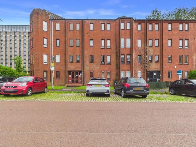 Apartment for rent in Woodside, Scotland