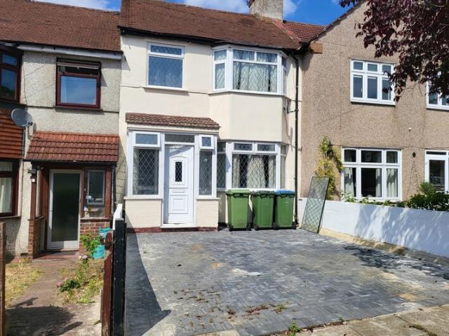 Apartment for rent in Plumstead, Greater London