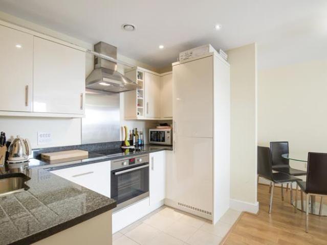 Apartment for rent in Hammersmith, Greater London