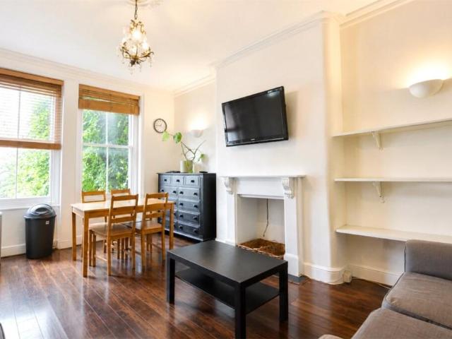Apartment for rent in London Borough of Lewisham, Blackheath