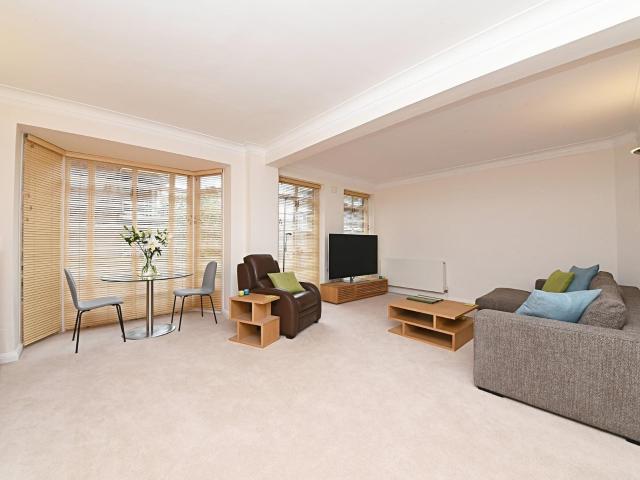 Apartment for rent in Marylebone, Greater London