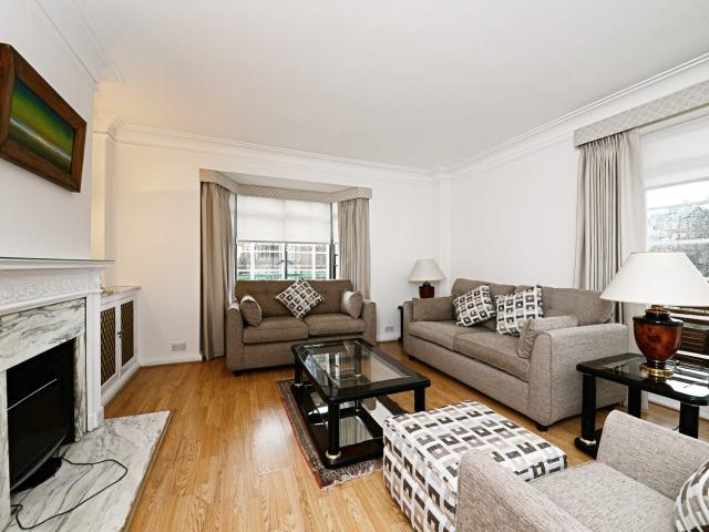 Apartment for rent in Marylebone, Greater London