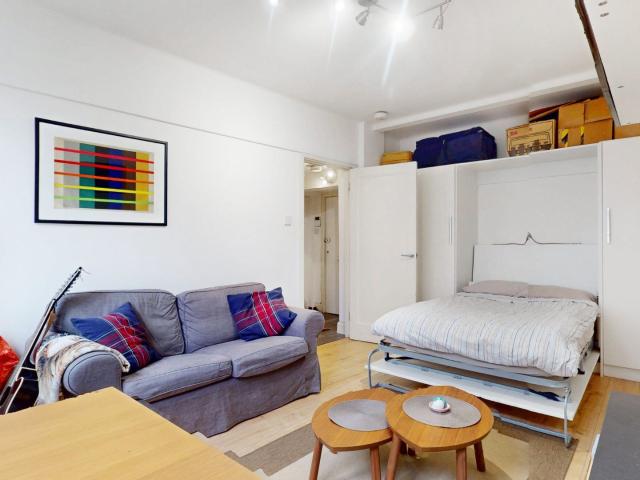 Apartment for rent in Marylebone, Greater London