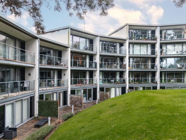 Apartment for rent in Golden Valley, Gloucestershire