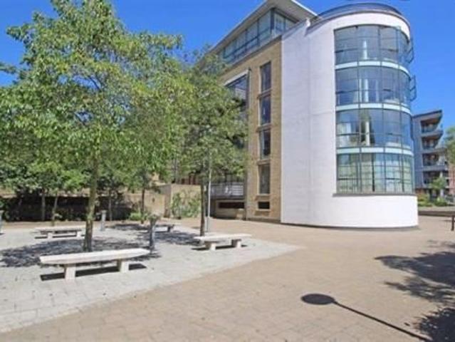 Apartment for rent in London Borough of Hounslow, Greater London