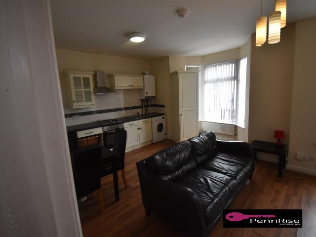 Apartment for rent in Plasnewydd, Falcon Lodge