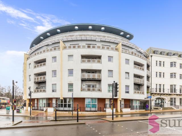 Apartment for rent in Round Hill, Brighton