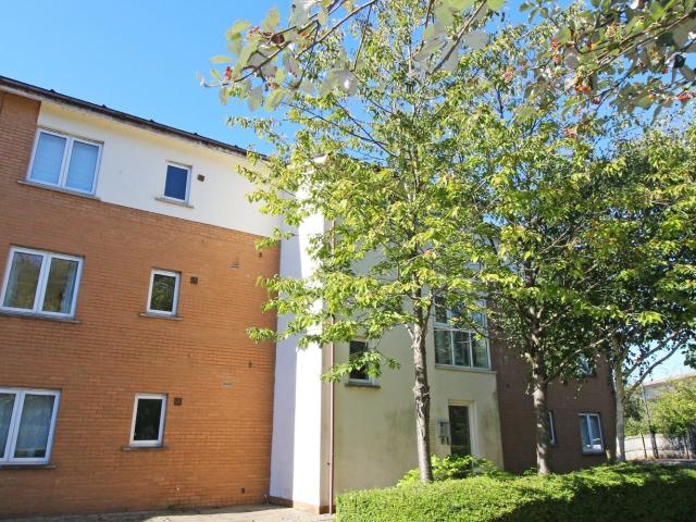 Apartment for rent in Cardiff International Sports Village, Falcon Lodge