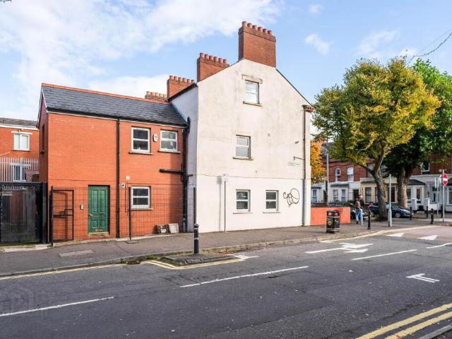 Apartment for rent in The Holyland, Northern Ireland