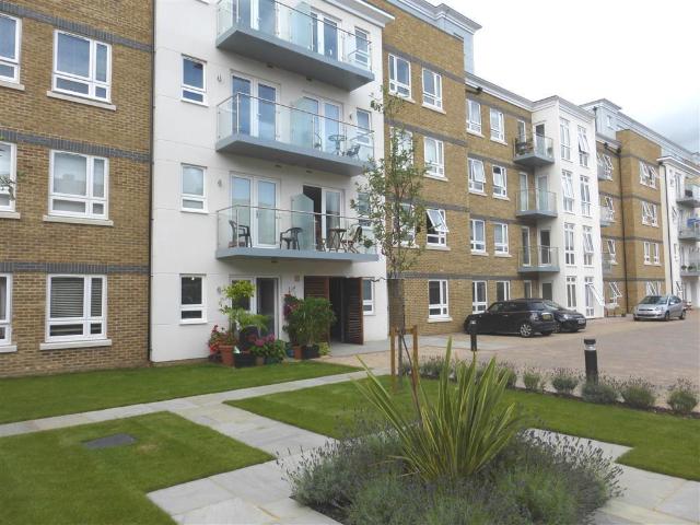 Apartment for rent in Maidenhead