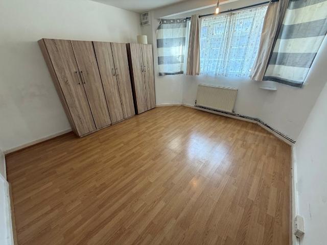 Apartment for rent in Winchmore Hill, Palmers Green