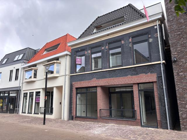 Appartement te huur in Binnenstad, Almelo