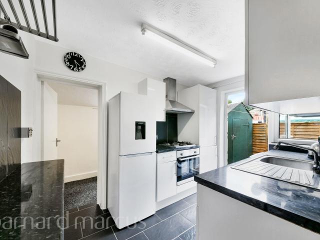 Apartment for rent in Seven Sisters, Greater London