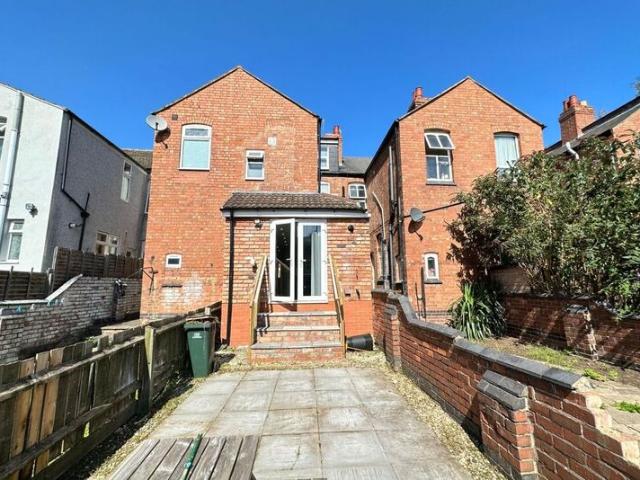 Apartment for rent in Ball Hill, West Midlands