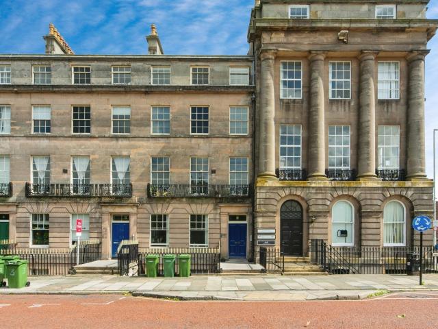 Apartment for rent in Birkenhead, Wirral