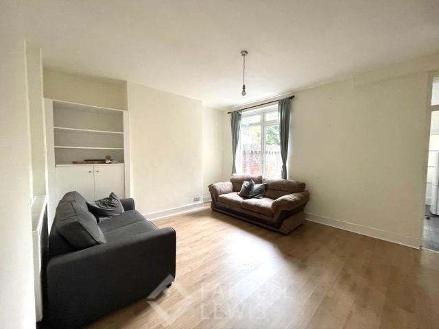 Apartment for rent in London Borough of Hammersmith and Fulham, Greater London