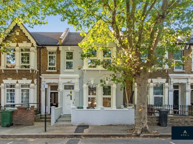 Apartment for rent in Leytonstone, Greater London