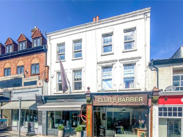 Apartment for rent in Lower Green Esher, Blackhills