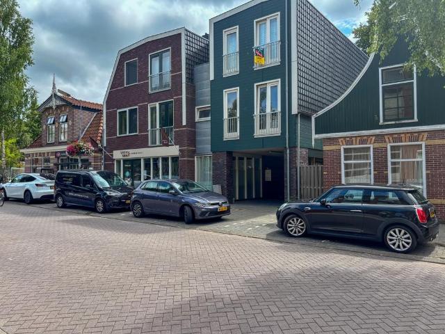 Appartement te huur in Krommenie, Noord Holland