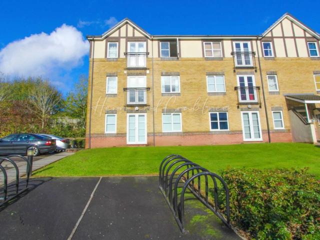Apartment for rent in Falcon Lodge, Wales