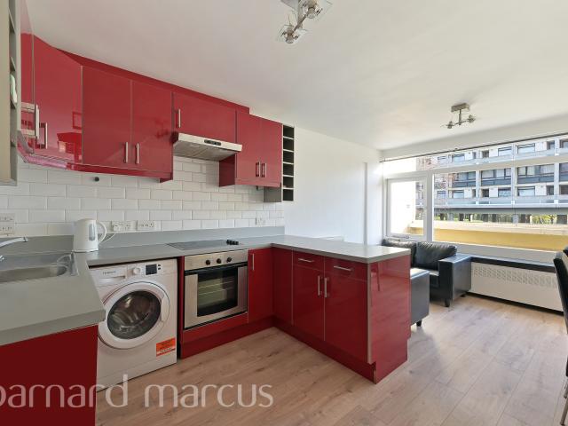 Apartment for rent in Roehampton, Greater London